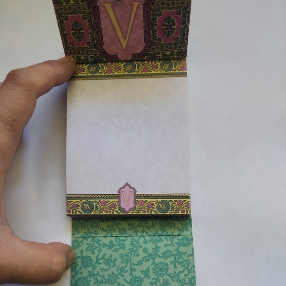 Pocket Size Note Pad - Picture 2 of 4
